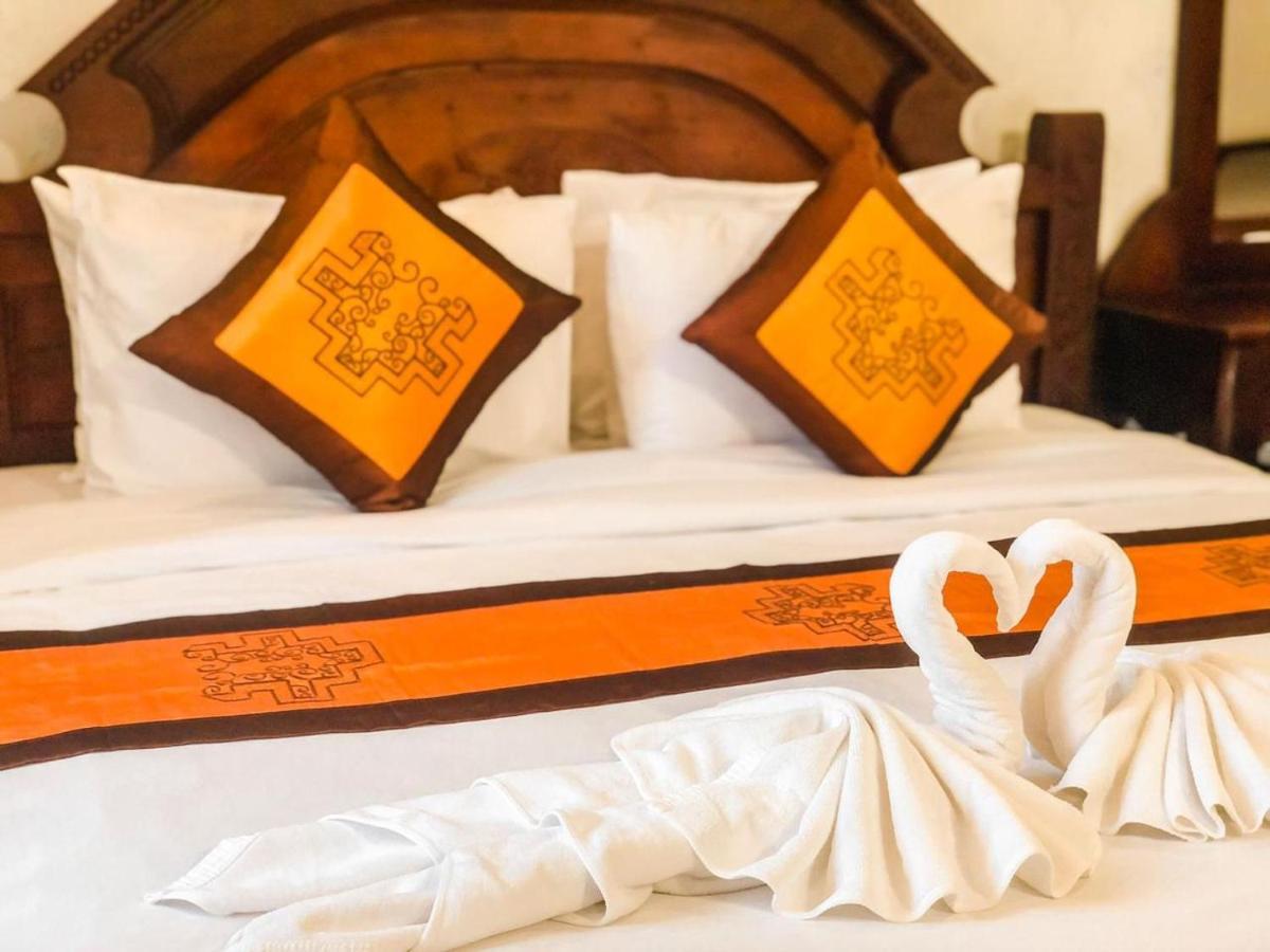 Ananta Hotel Luangprabang Kültér fotó